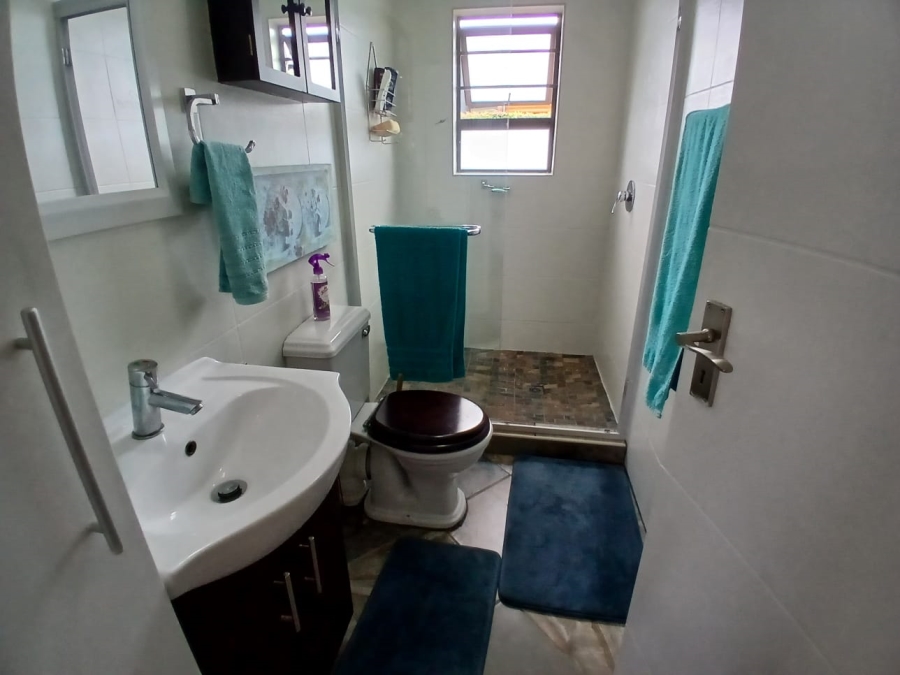 2 Bedroom Property for Sale in Kingsway Resort Eastern Cape